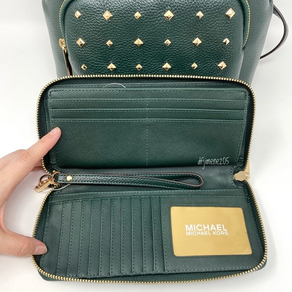 NWT Michael Kors 3 PCs set - Picture 7 of 10